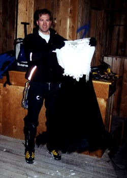 bveildress.jpg (21421 bytes)