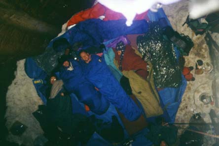 hell3.jpg (55564 bytes)