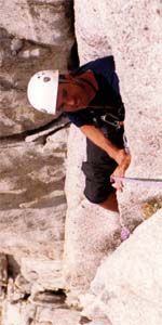 loneshaunbelay.jpg (14398 bytes)