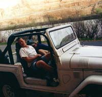 moablc2.jpg (21567 bytes)