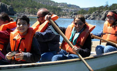 mxlkfam.jpg (35618 bytes)