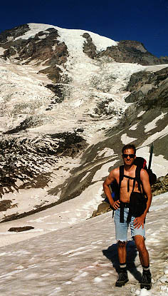 rainnisq.jpg (43412 bytes)