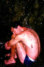 redbvd.jpg (14484 bytes)