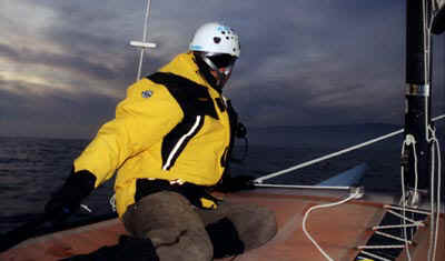 saildecshaunx.jpg (21994 bytes)